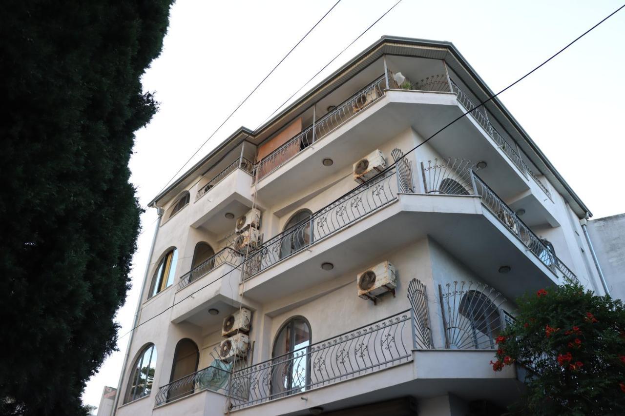 ~Villa Gloria~ Durres Exterior photo